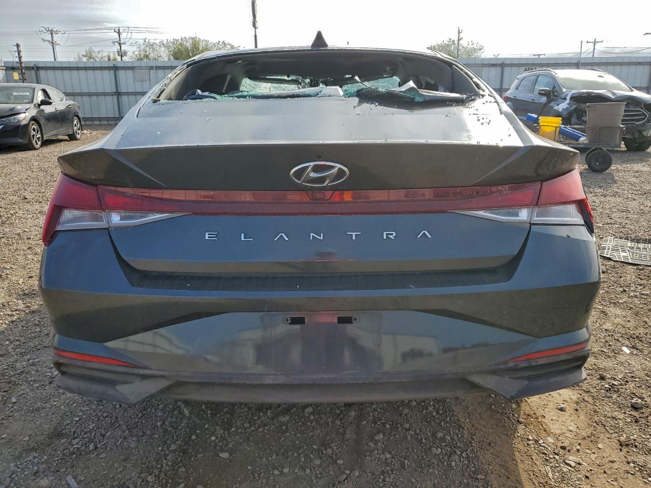 2021 HYUNDAI ELANTRA SEL photo 6