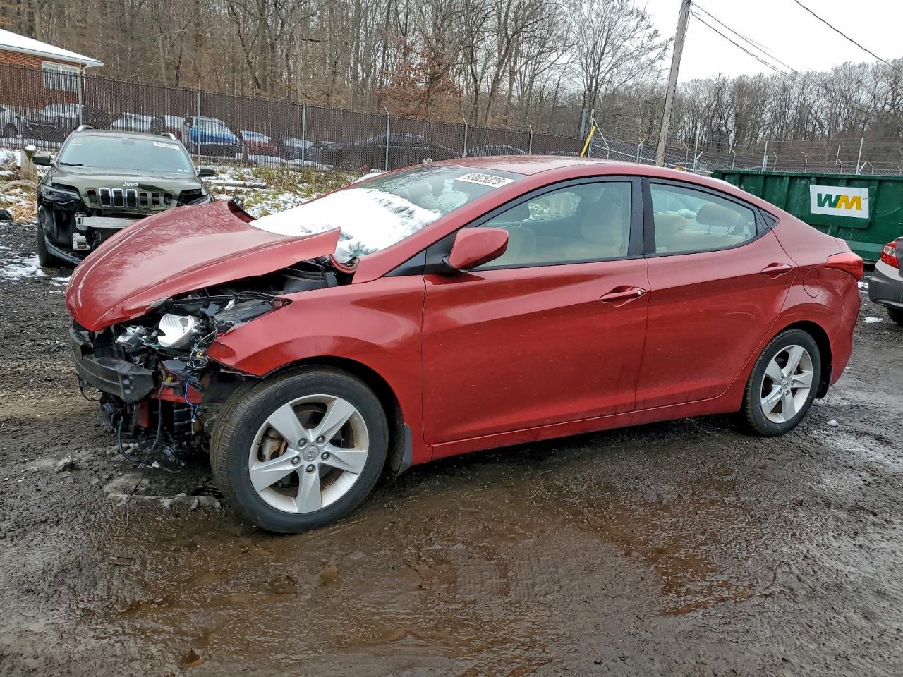 2013 HYUNDAI ELANTRA