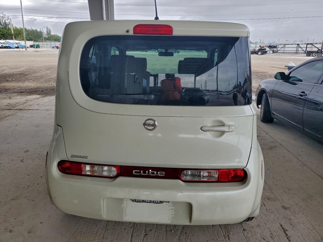 2010 NISSAN CUBE BASE photo 6