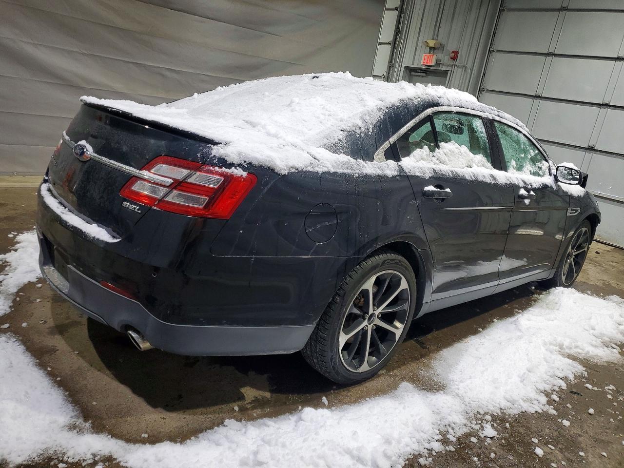 2014 FORD TAURUS SEL photo 5