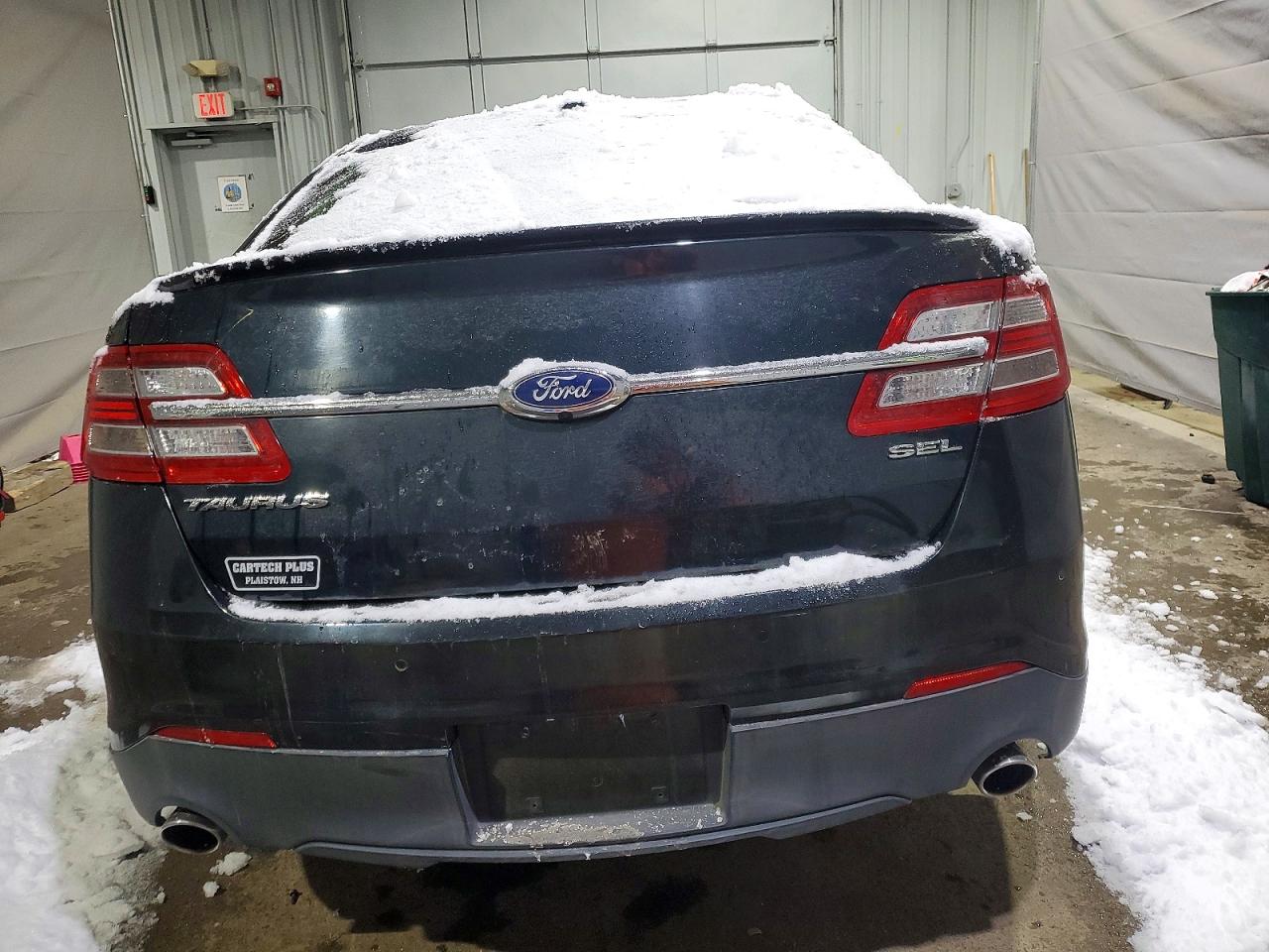 2014 FORD TAURUS SEL photo 11