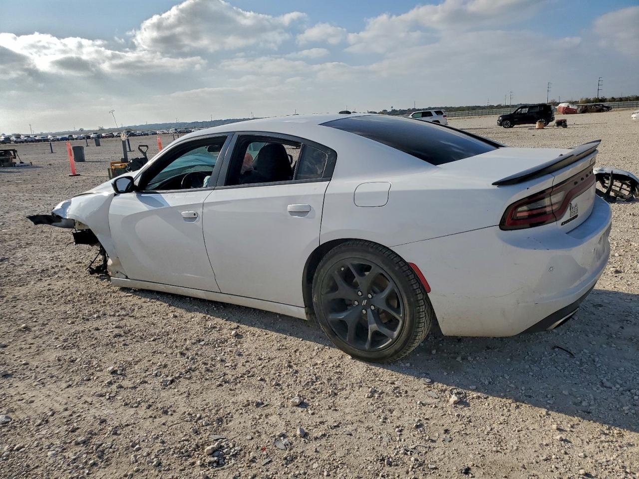 2020 DODGE CHARGER SXT photo 3