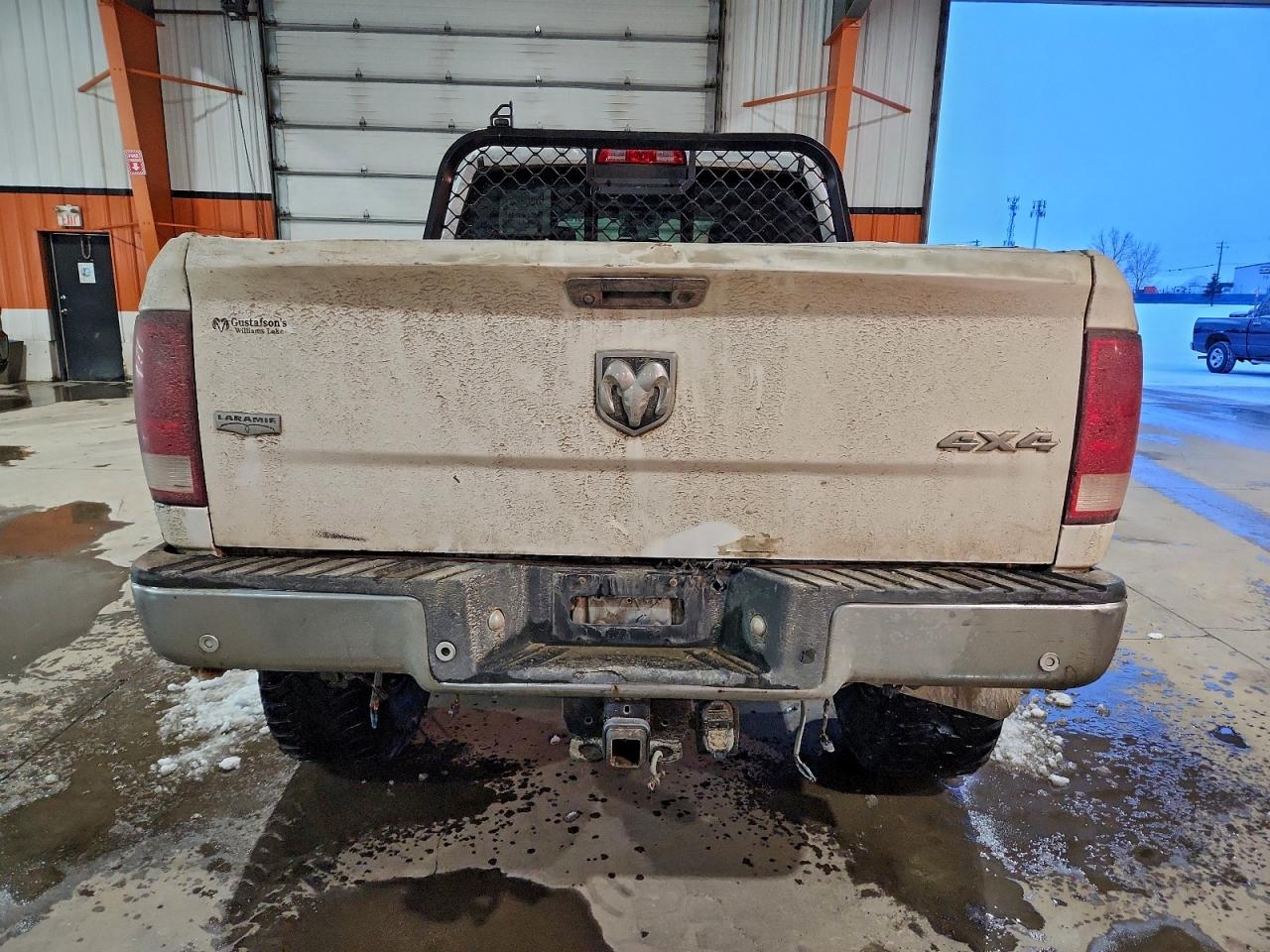 2018 RAM 3500 SLT photo 6