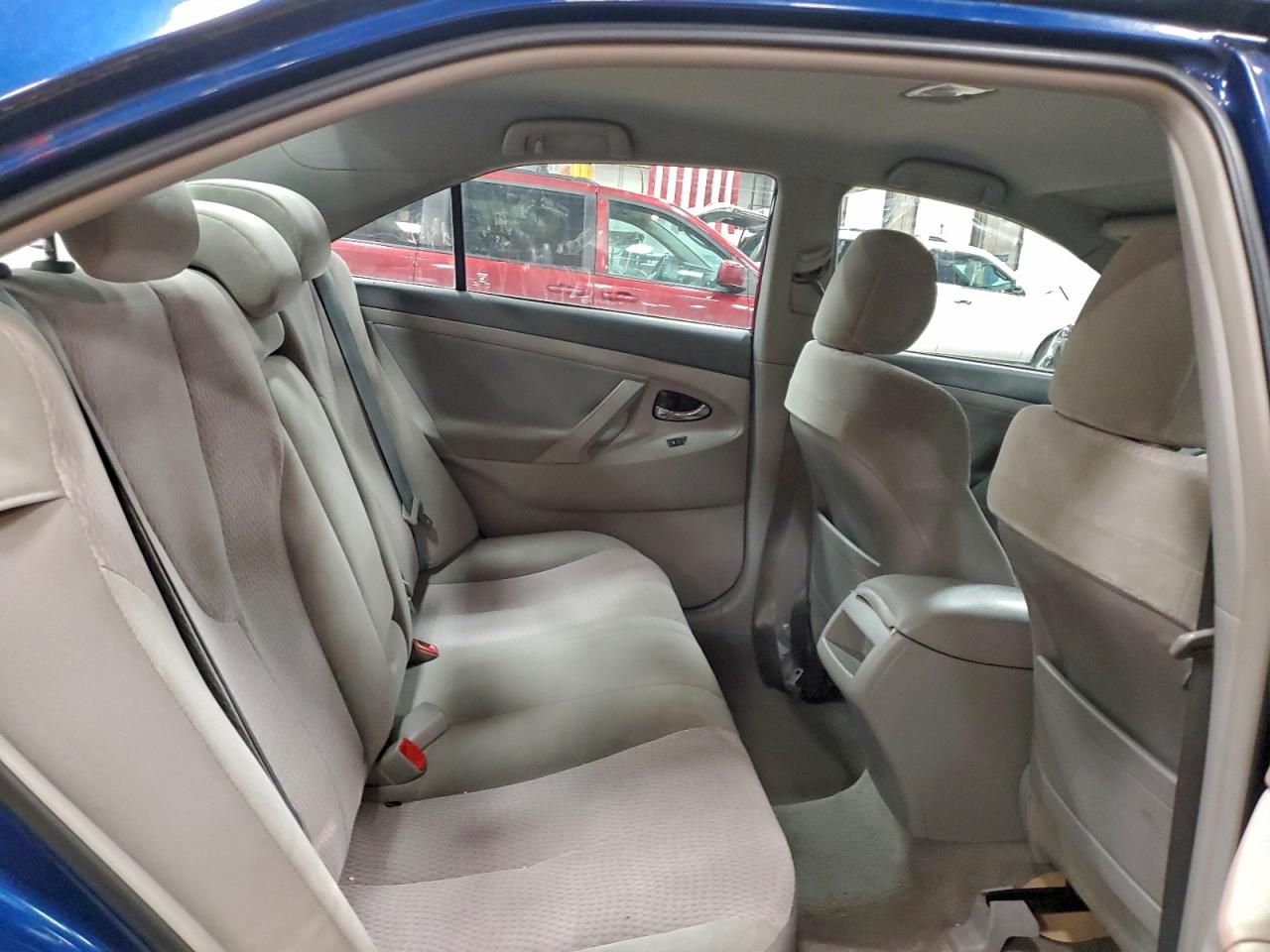 2010 TOYOTA CAMRY BASE photo 10