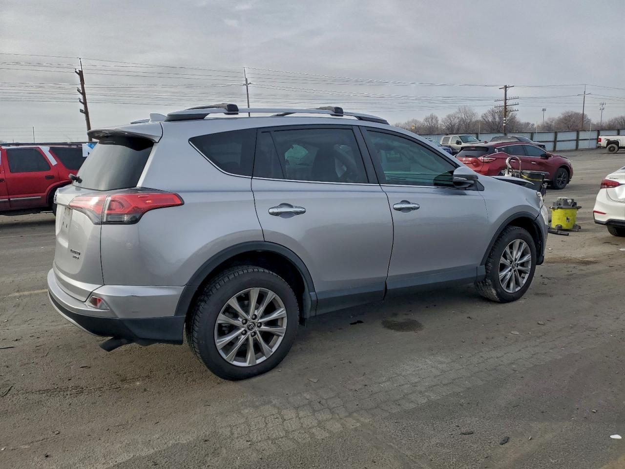 2018 TOYOTA RAV4 LIMITED photo 3