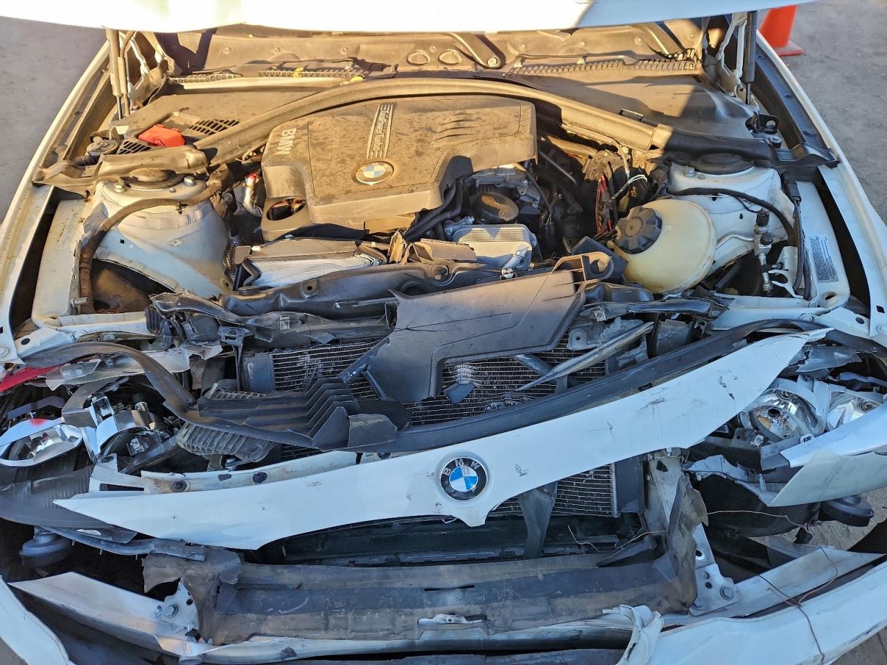 2014 BMW 320 I photo 21