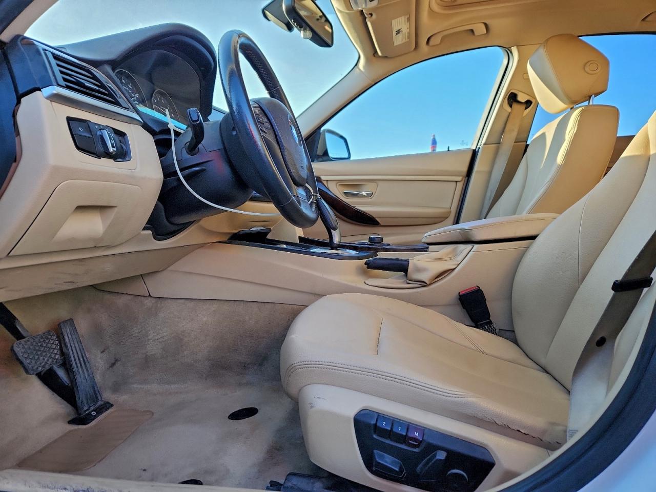 2014 BMW 320 I photo 13