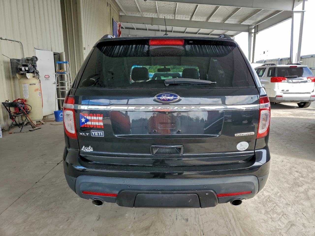 2014 FORD EXPLORER XLT photo 6