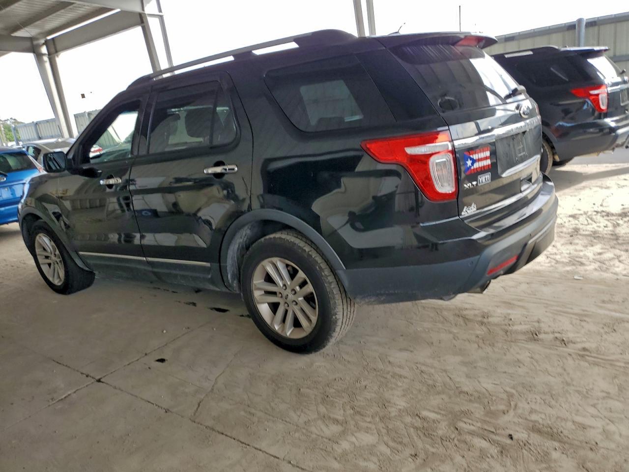 2014 FORD EXPLORER XLT photo 2