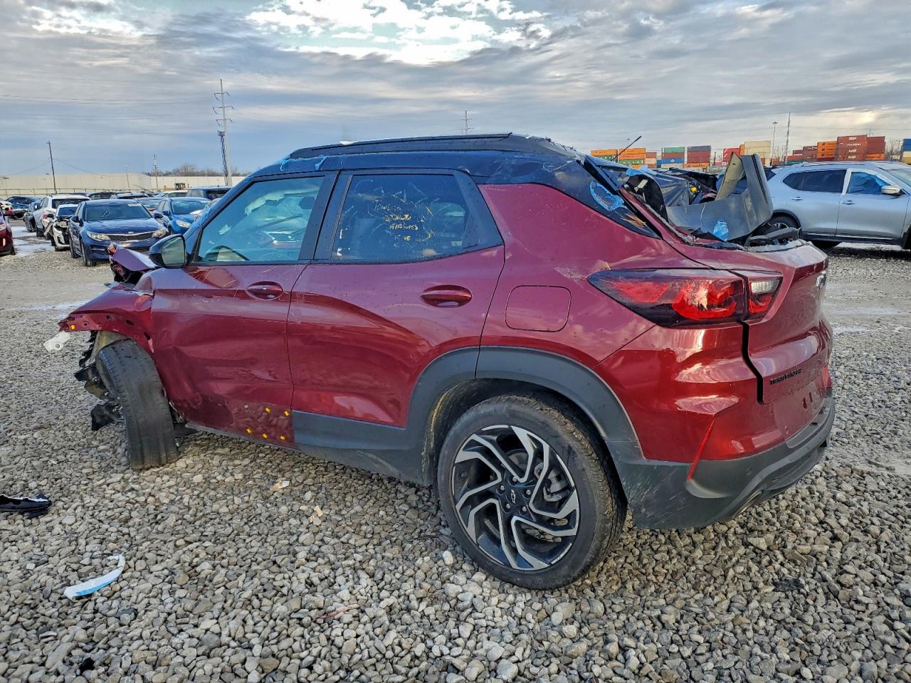 2025 CHEVROLET TRAILBLAZER RS photo 2