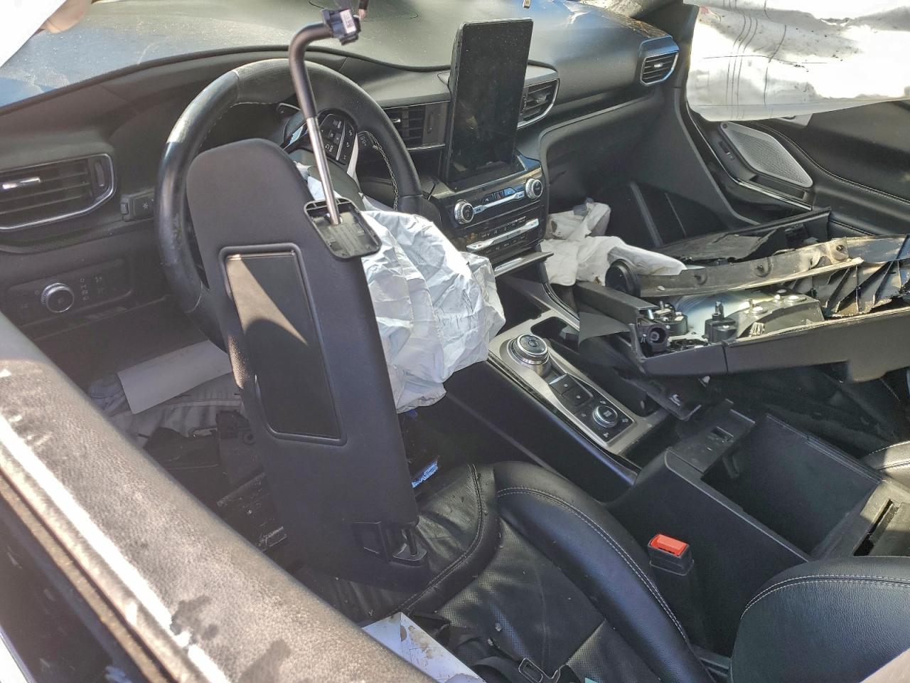 2021 FORD EXPLORER ST photo 29