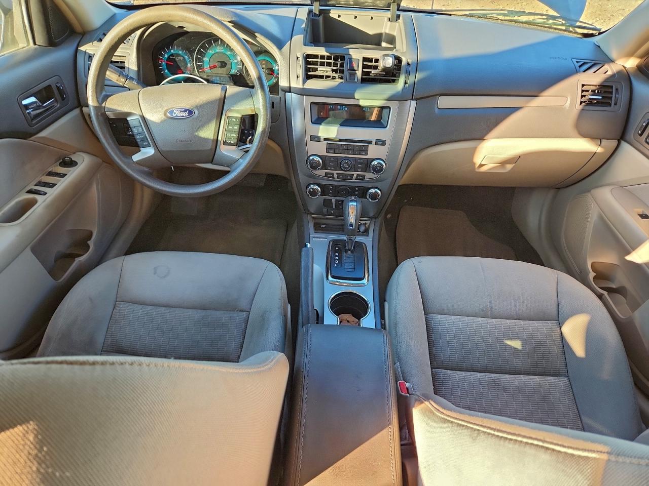 2010 FORD FUSION SE photo 15