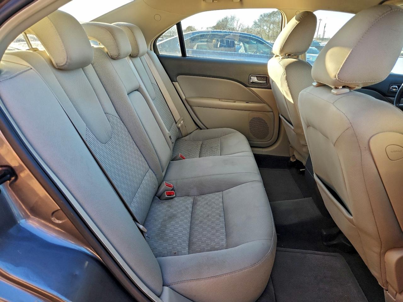 2010 FORD FUSION SE photo 19