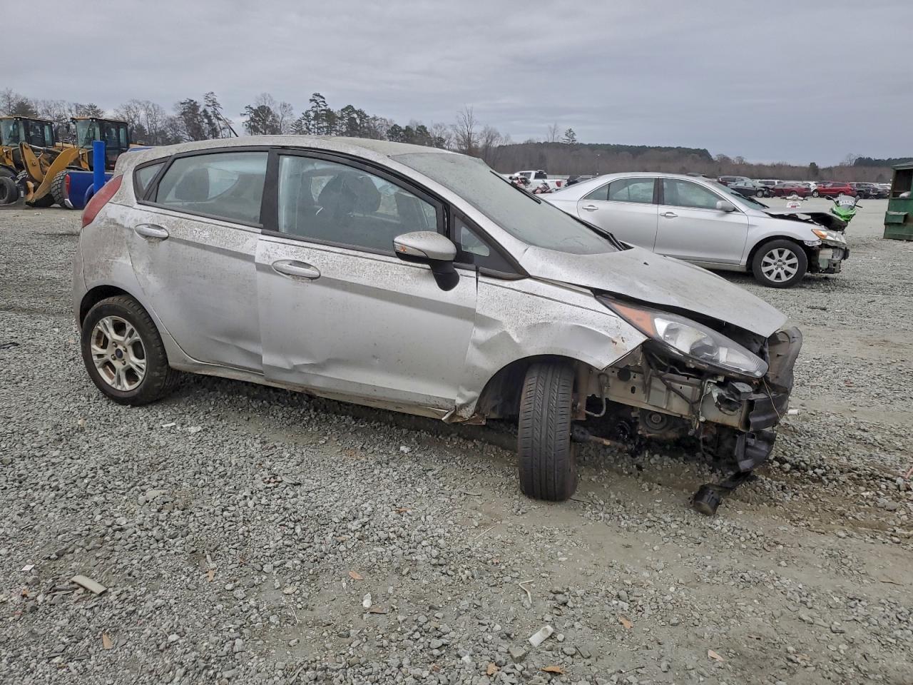 2016 FORD FIESTA SE photo 7