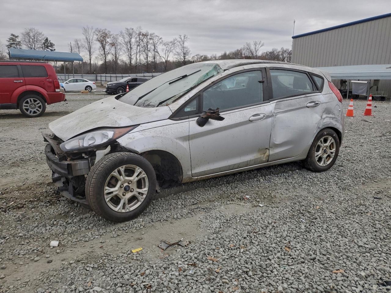 2016 FORD FIESTA