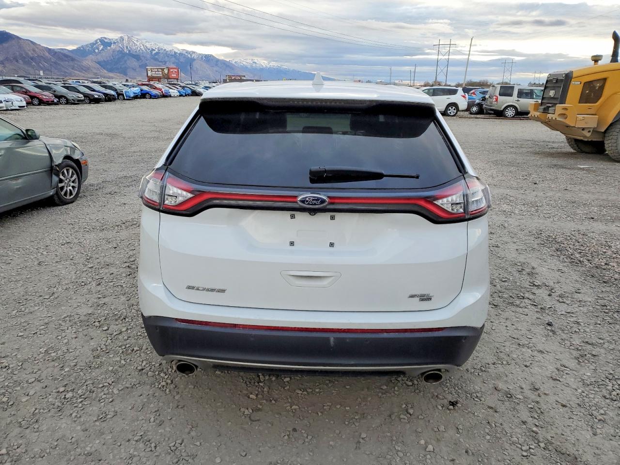 2016 FORD EDGE SEL photo 11