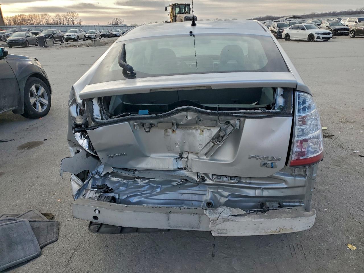 2008 TOYOTA PRIUS photo 11