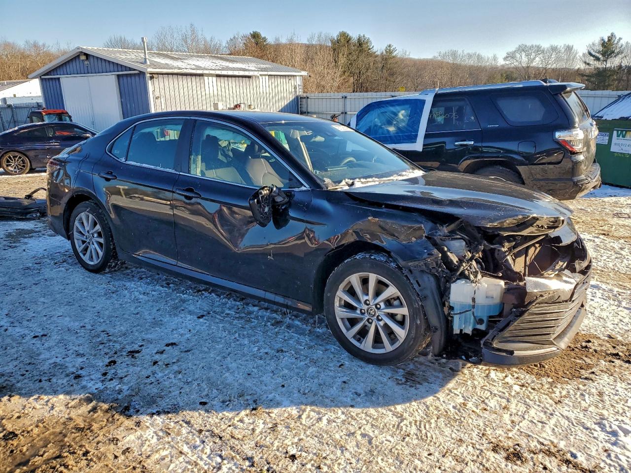 2021 TOYOTA CAMRY LE photo 7