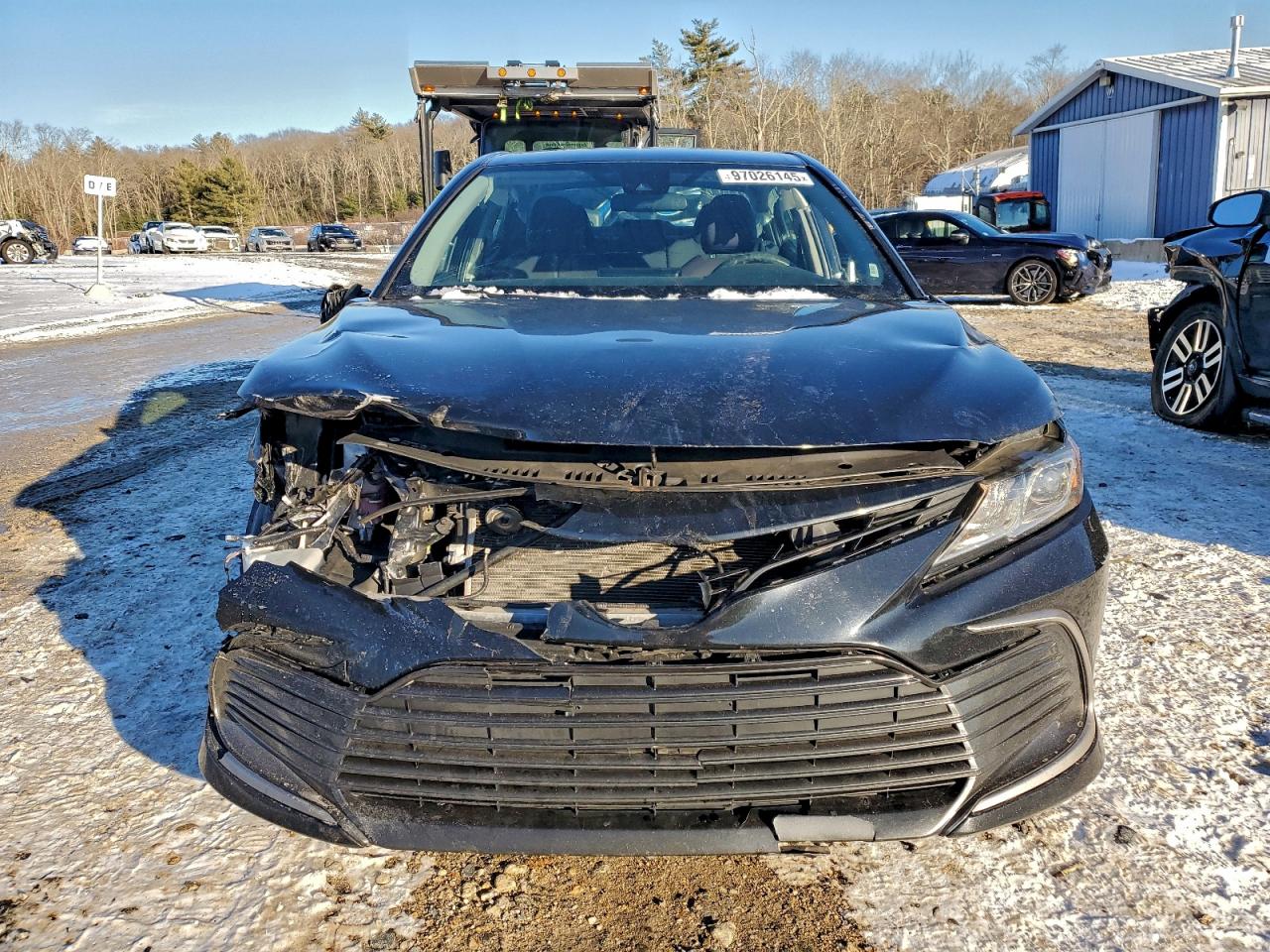 2021 TOYOTA CAMRY LE photo 9