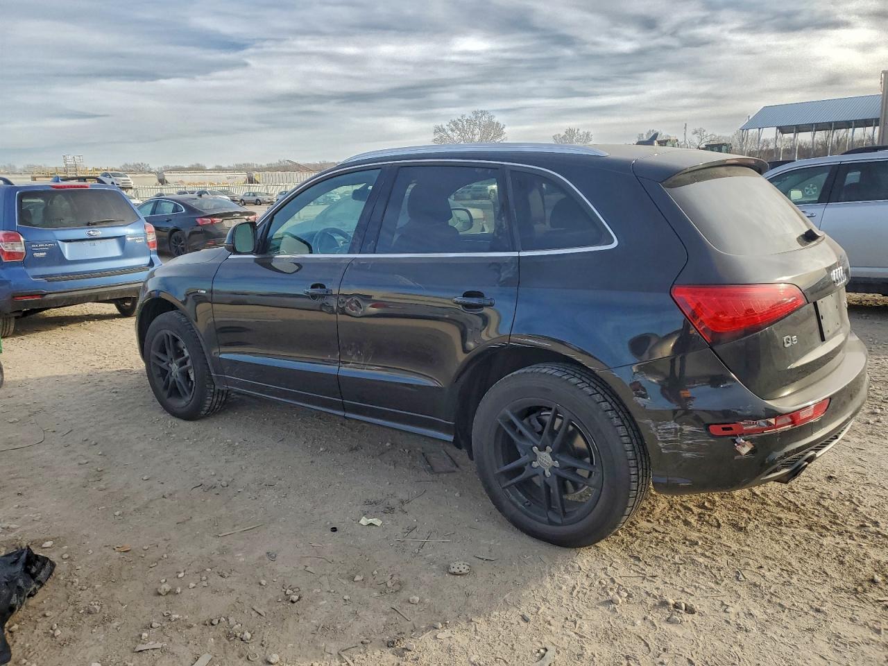 2013 AUDI Q5 PREMIUM PLUS photo 2