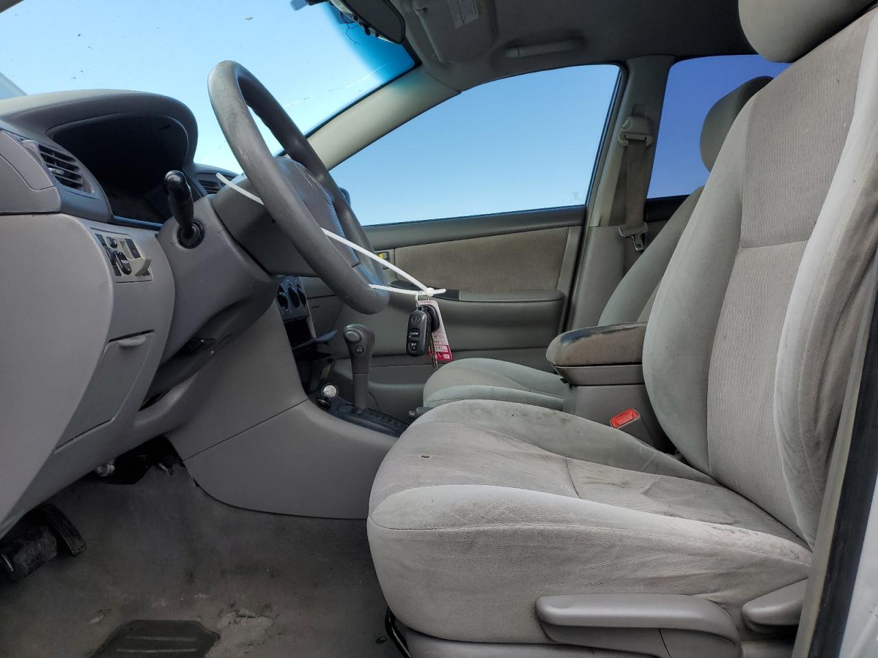 2007 TOYOTA COROLLA LE photo 7