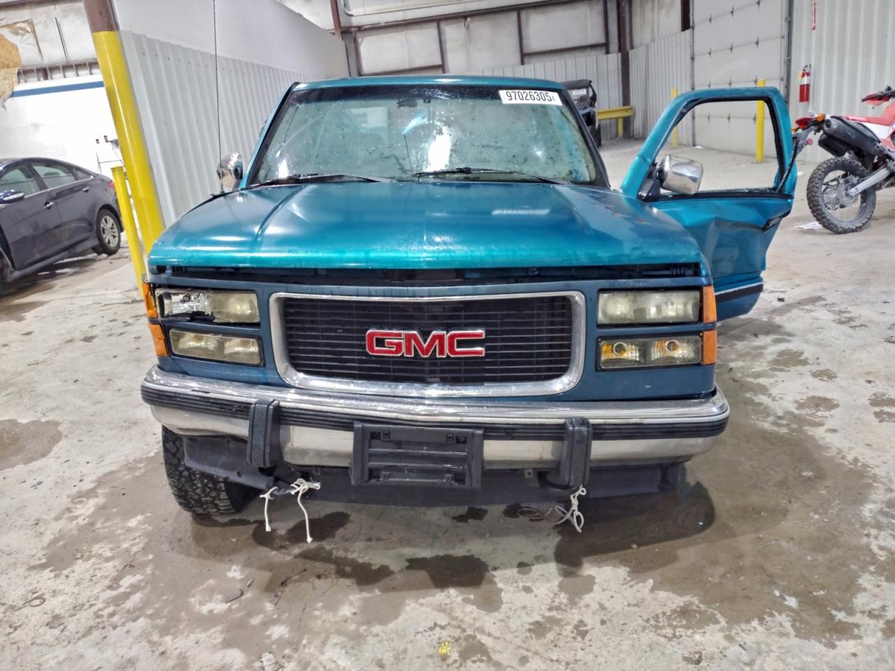 1994 GMC SIERRA K1500 photo 9