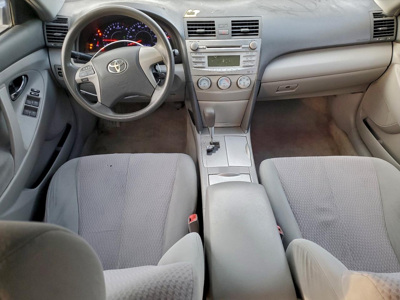 2011 TOYOTA CAMRY BASE photo 8