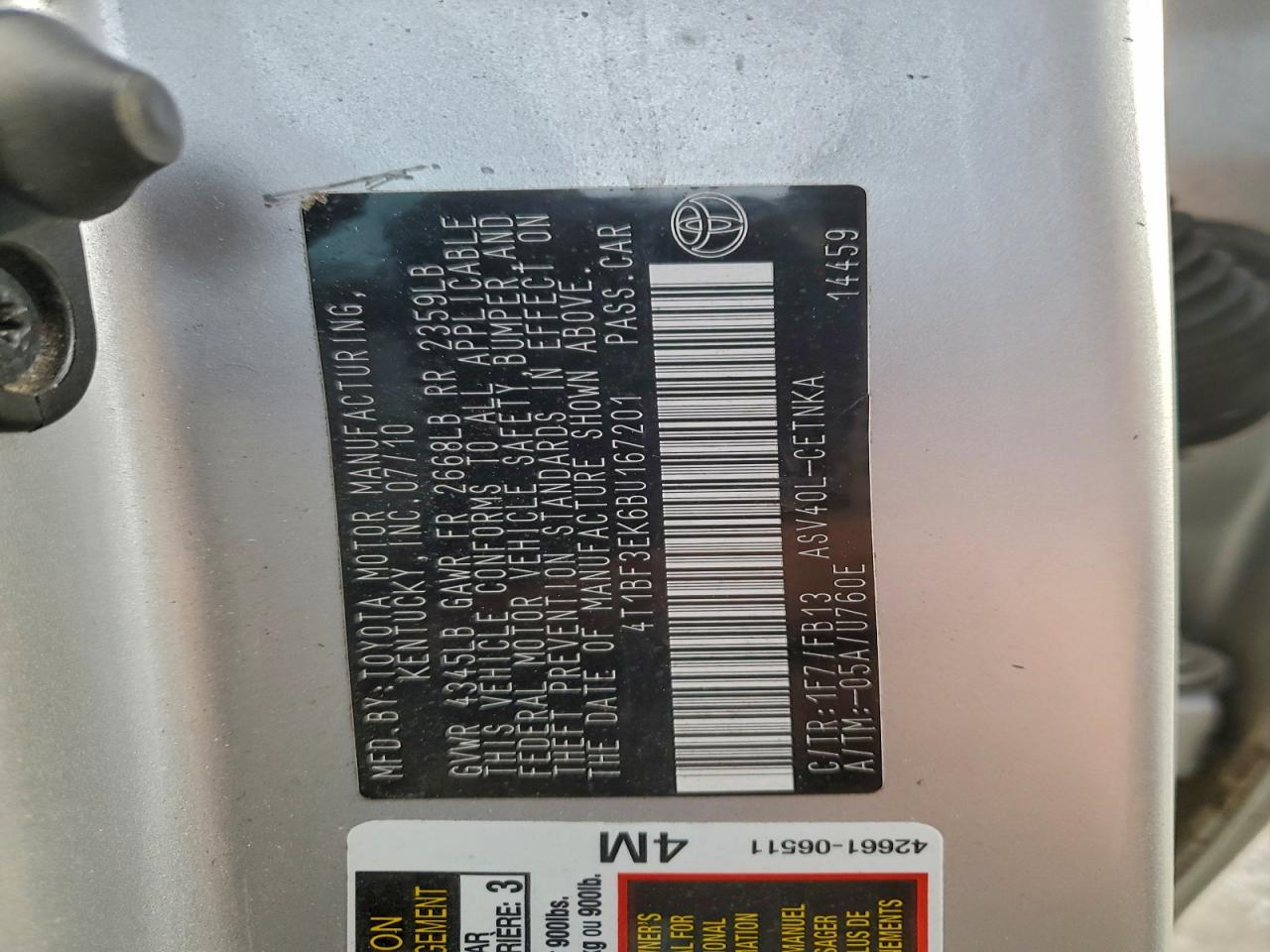 2011 TOYOTA CAMRY BASE photo 12