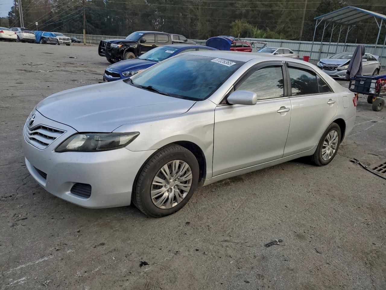 2011 TOYOTA CAMRY