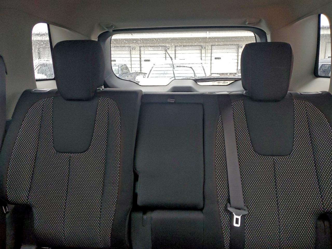 2017 GMC TERRAIN SLE photo 37