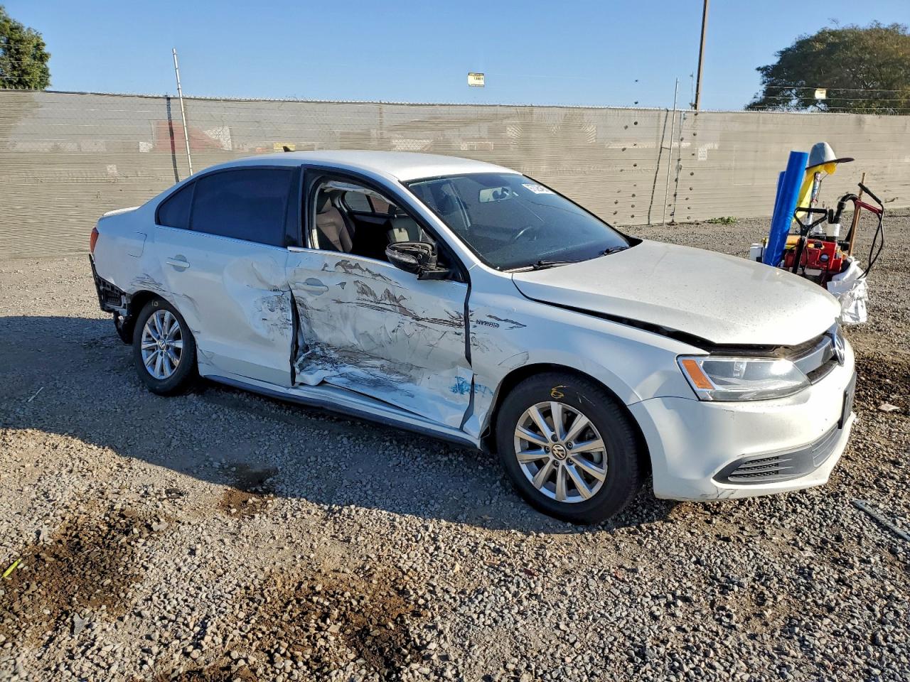 2013 VOLKSWAGEN JETTA HYBRID photo 4