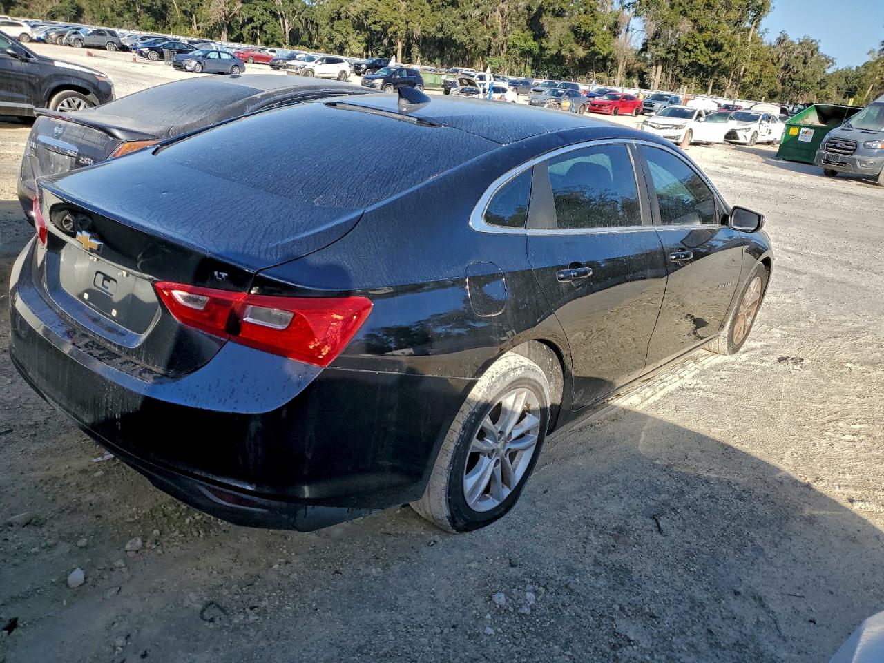2016 CHEVROLET MALIBU LT photo 3