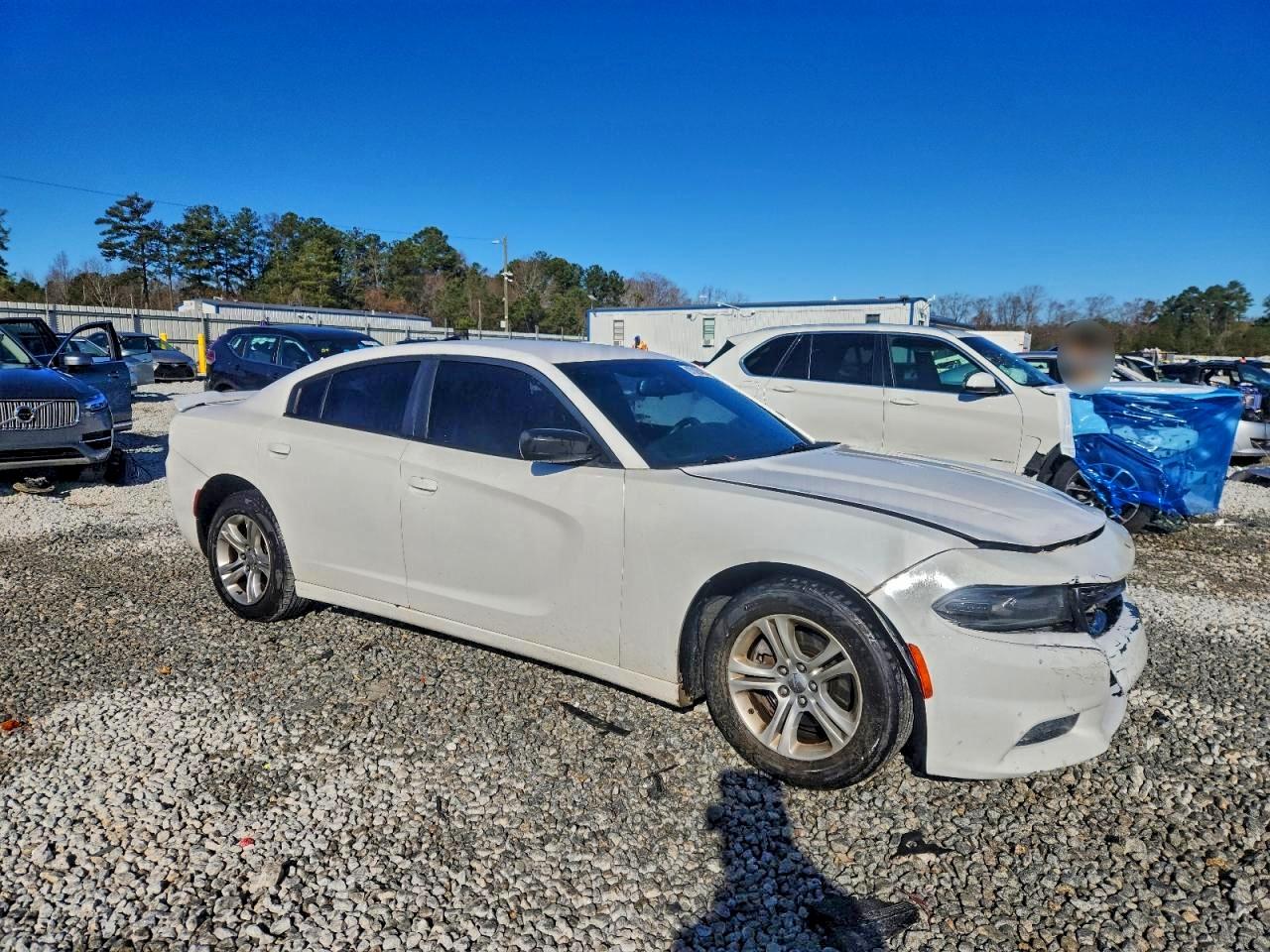 2015 DODGE CHARGER SE photo 4