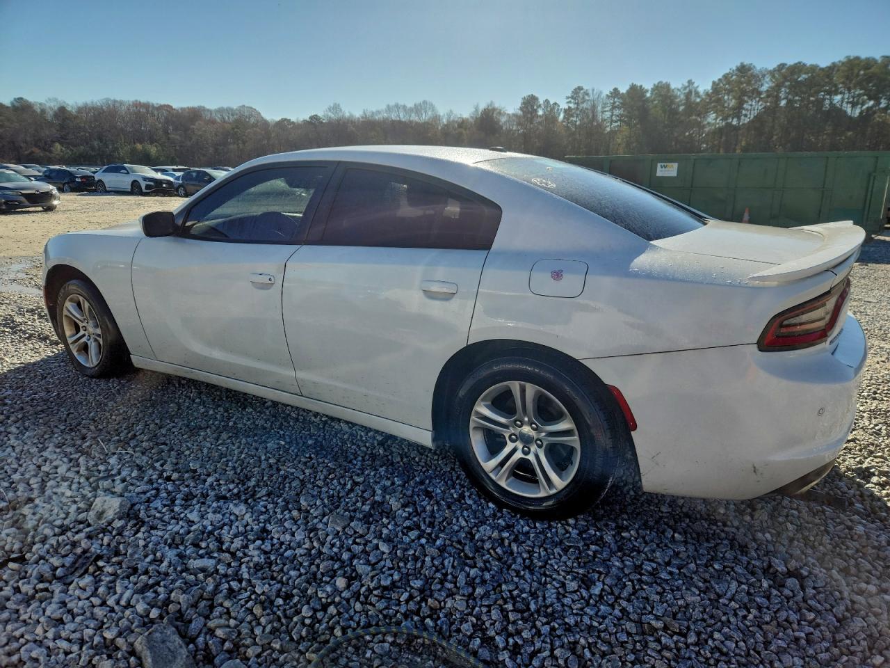 2015 DODGE CHARGER SE photo 2