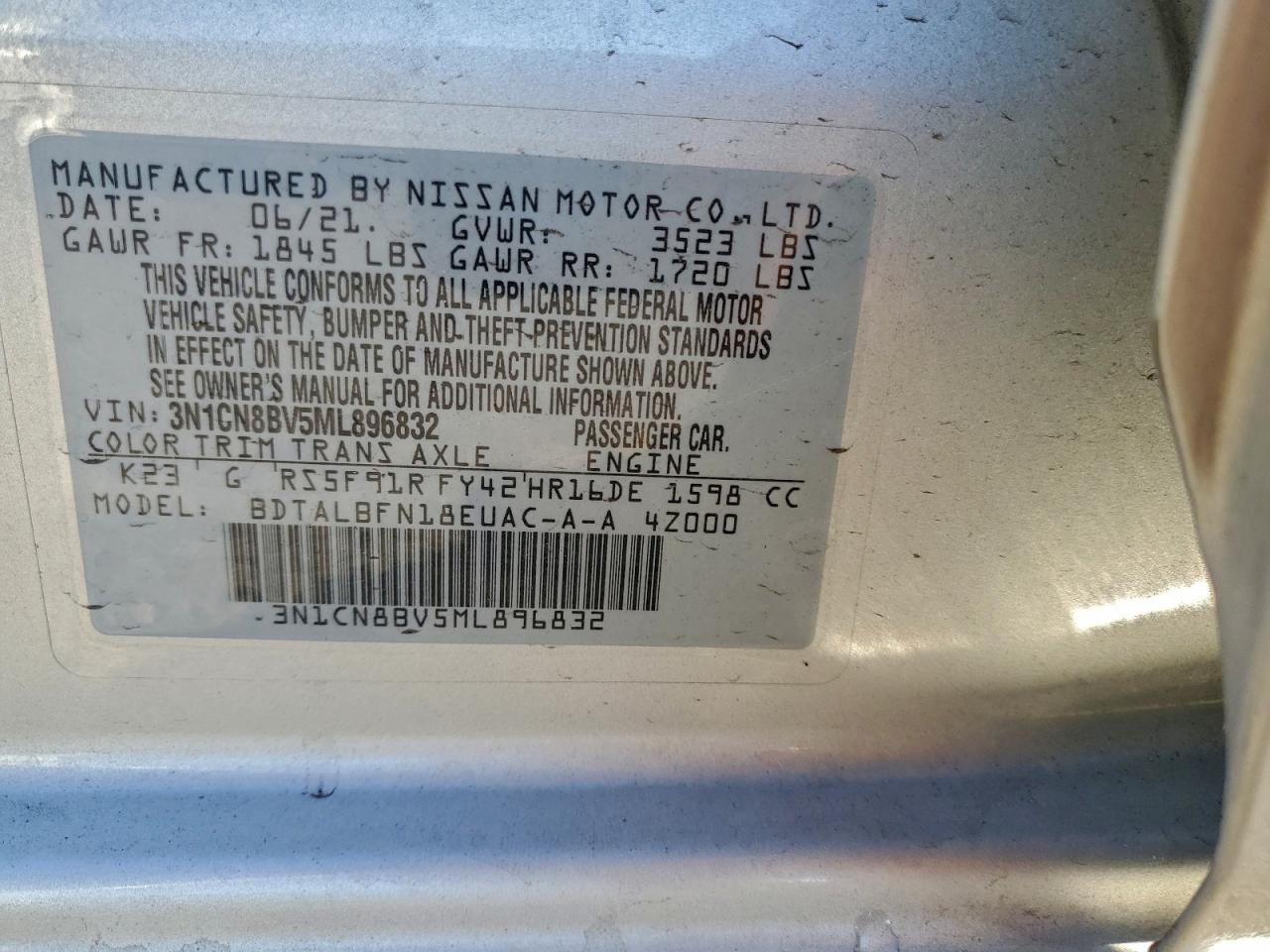 2021 NISSAN VERSA S photo 23