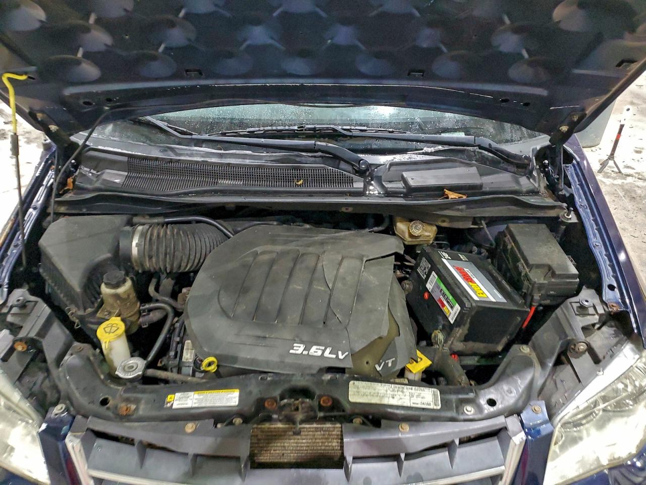 2012 DODGE GRAND CARAVAN R/T photo 23