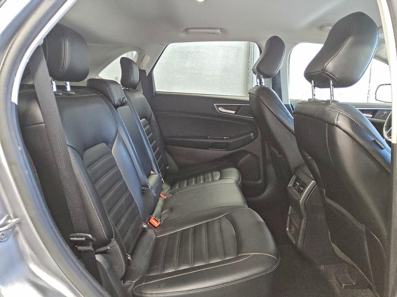 2020 FORD EDGE SEL photo 31