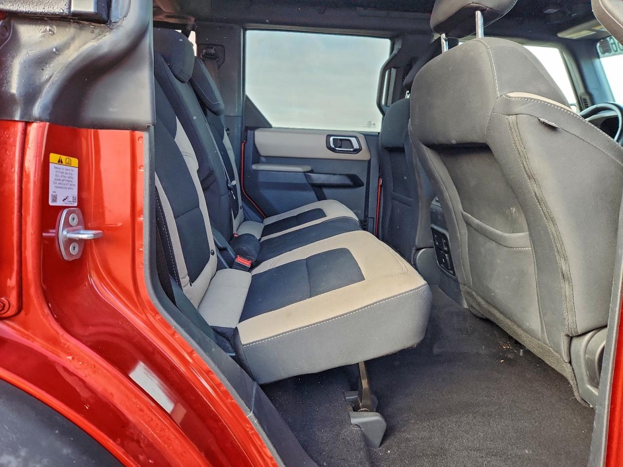 2022 FORD BRONCO BASE photo 10