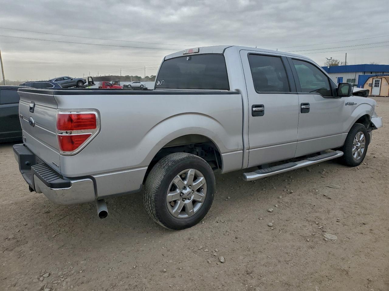 2014 FORD F150 SUPERCREW photo 3