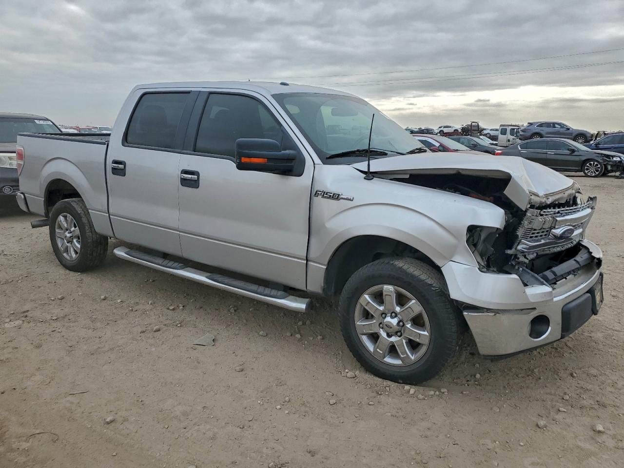 2014 FORD F150 SUPERCREW photo 4