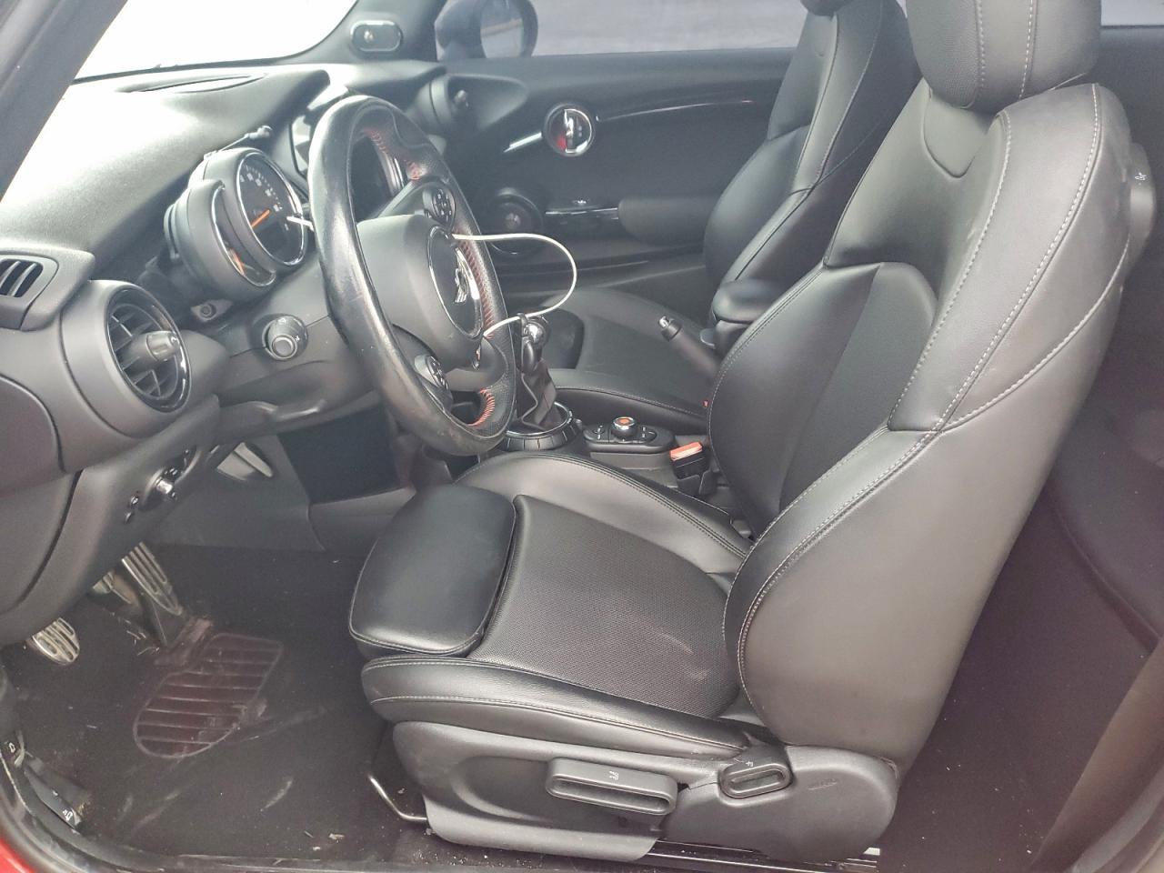2017 MINI COOPER S photo 7