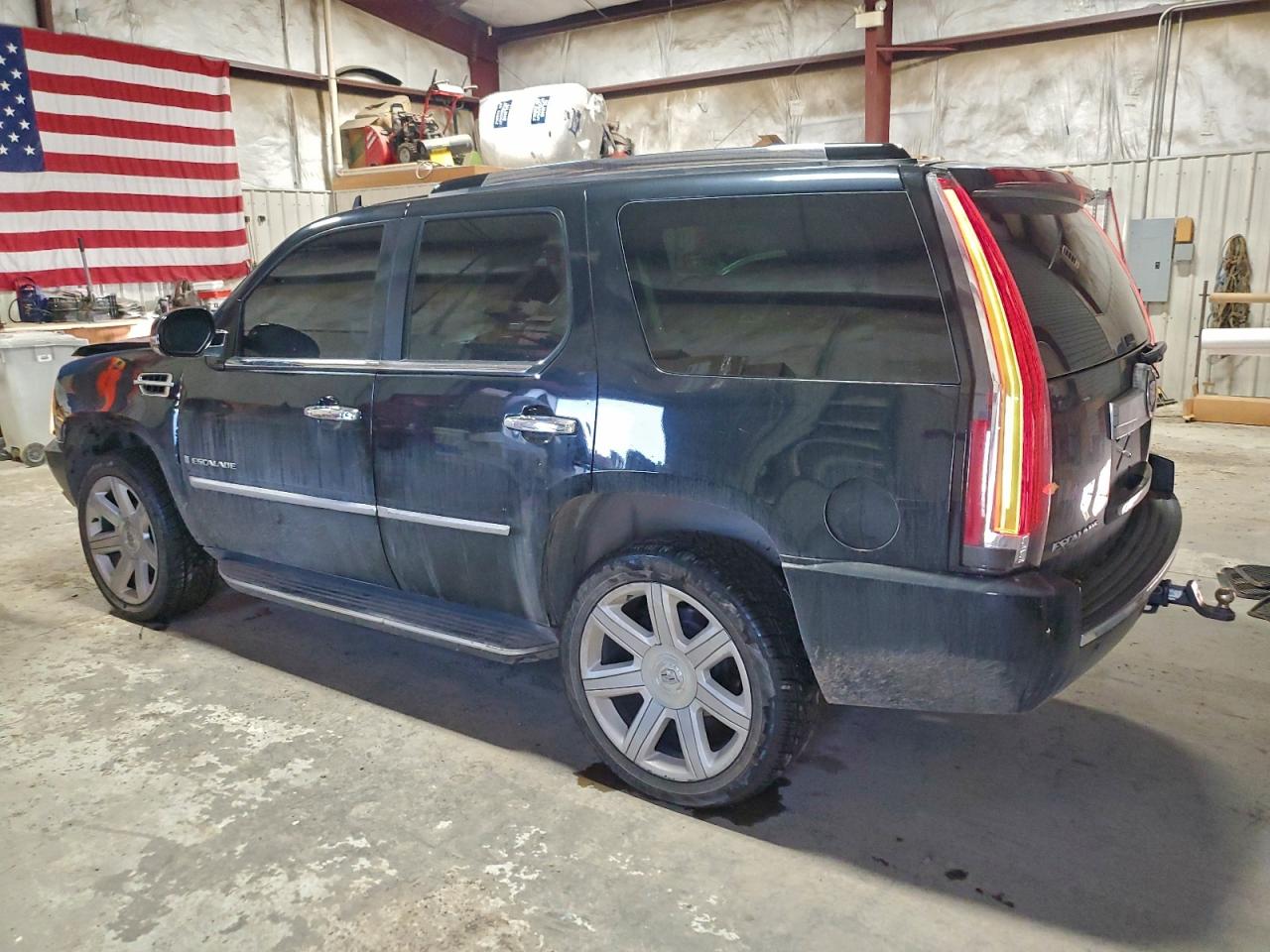 2007 CADILLAC ESCALADE LUXURY photo 2