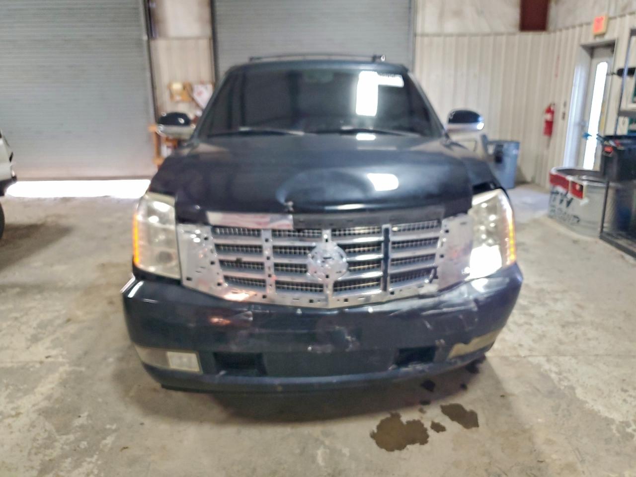 2007 CADILLAC ESCALADE LUXURY photo 5