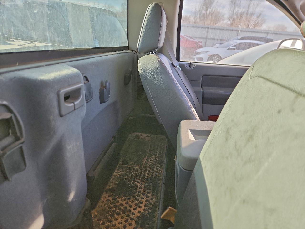 2006 DODGE RAM 1500 ST photo 10