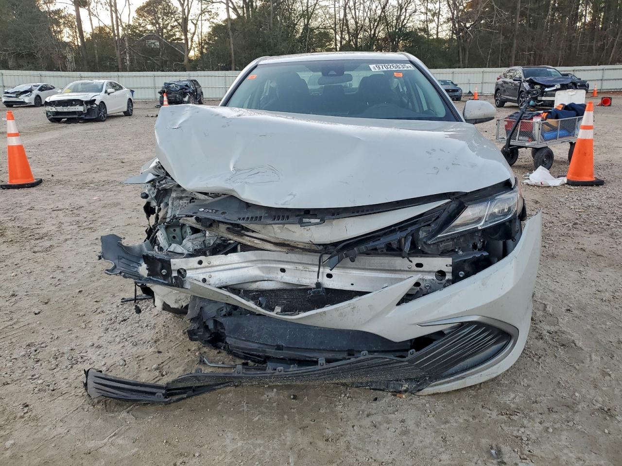 2023 TOYOTA CAMRY LE photo 9