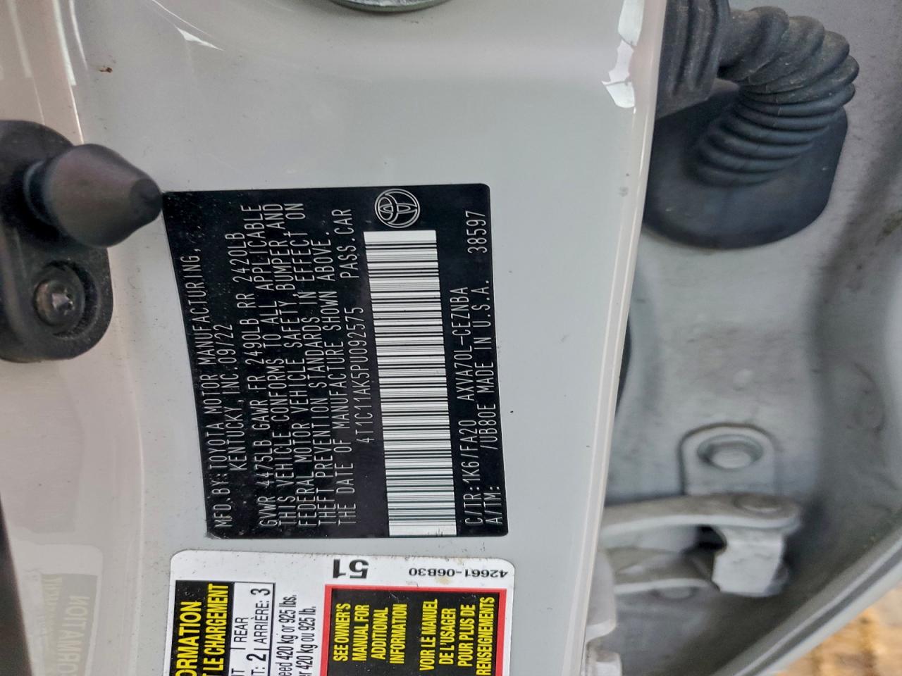 2023 TOYOTA CAMRY LE photo 23