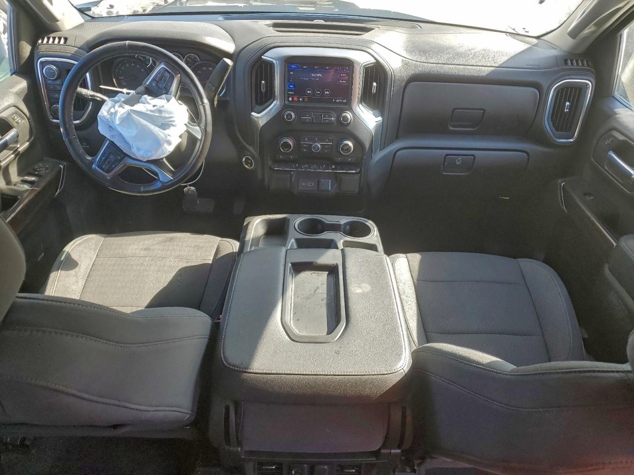 2020 CHEVROLET SILVERADO K1500 LT photo 8