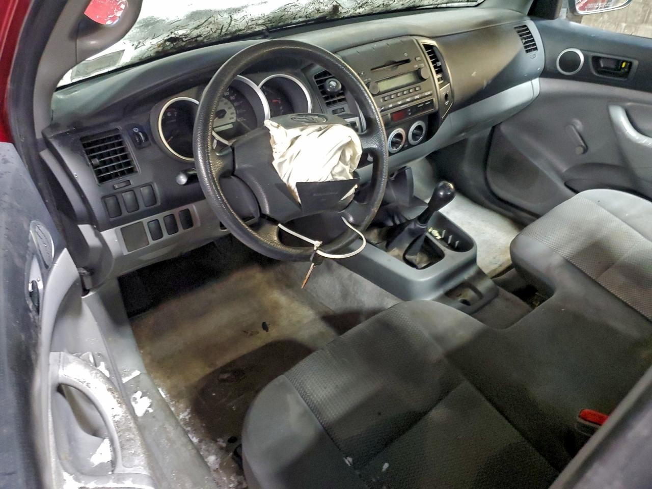 2005 TOYOTA TACOMA photo 8