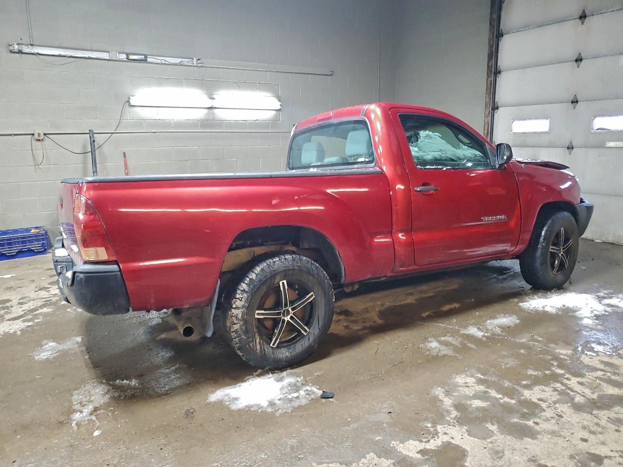 2005 TOYOTA TACOMA photo 3