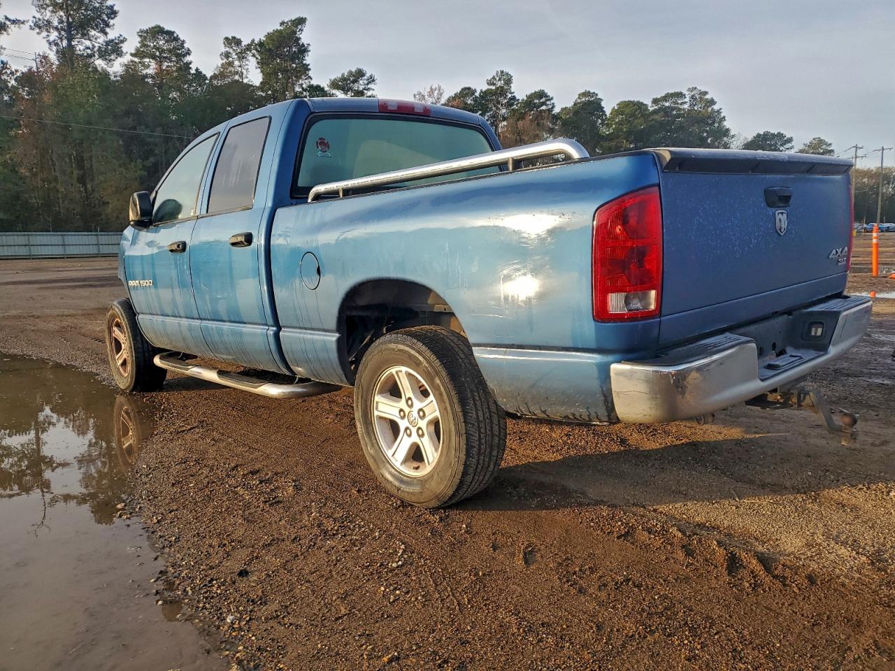 2006 DODGE RAM 1500 ST photo 2